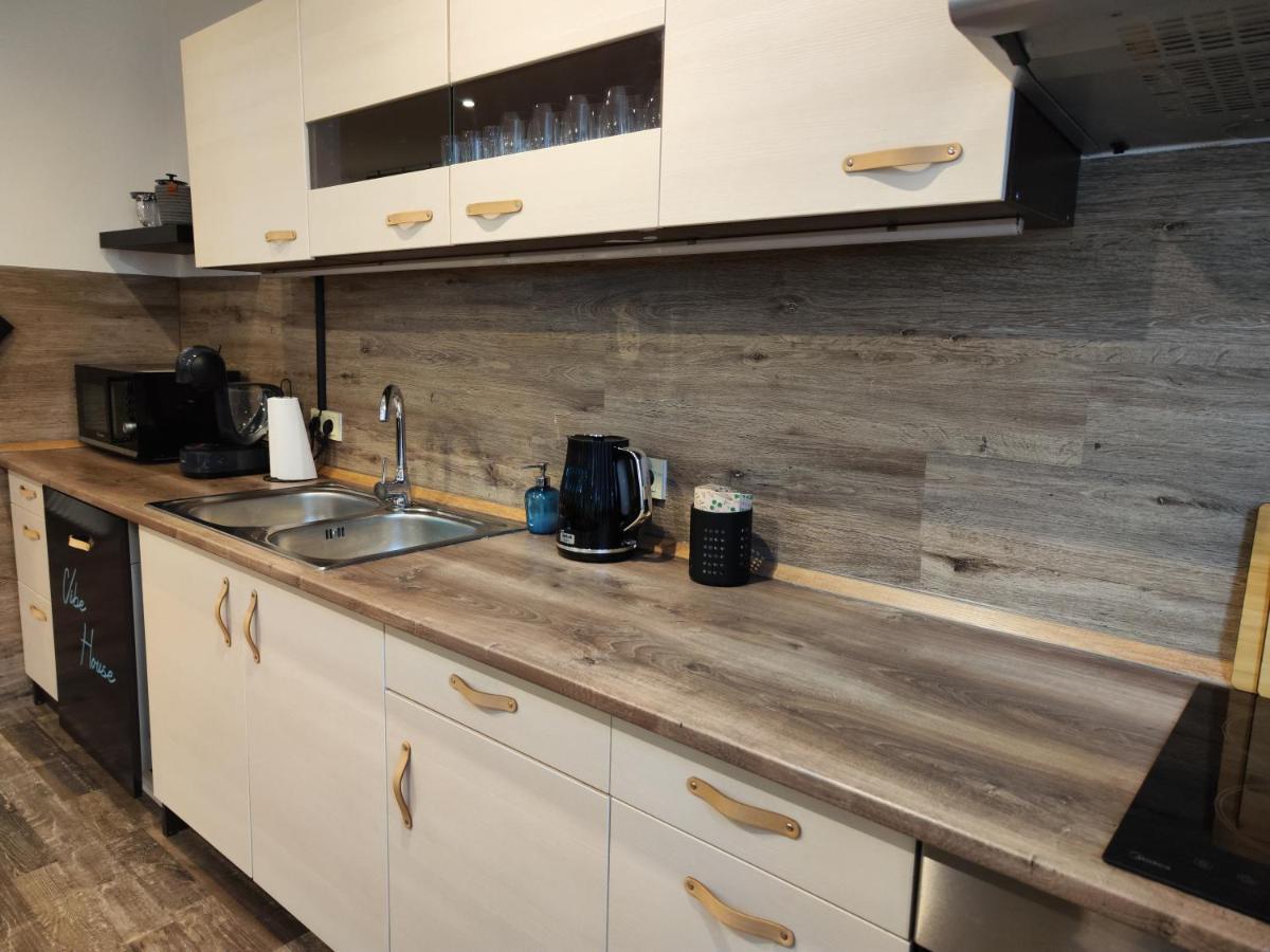 Vibe House Prague Apartment Екстериор снимка